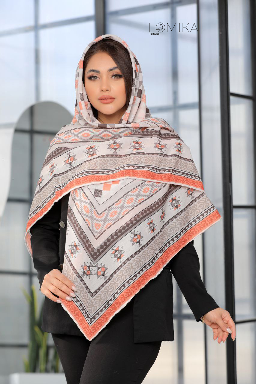 روسری حریر دستدوز سری انتخابی کد r68 (عمده)