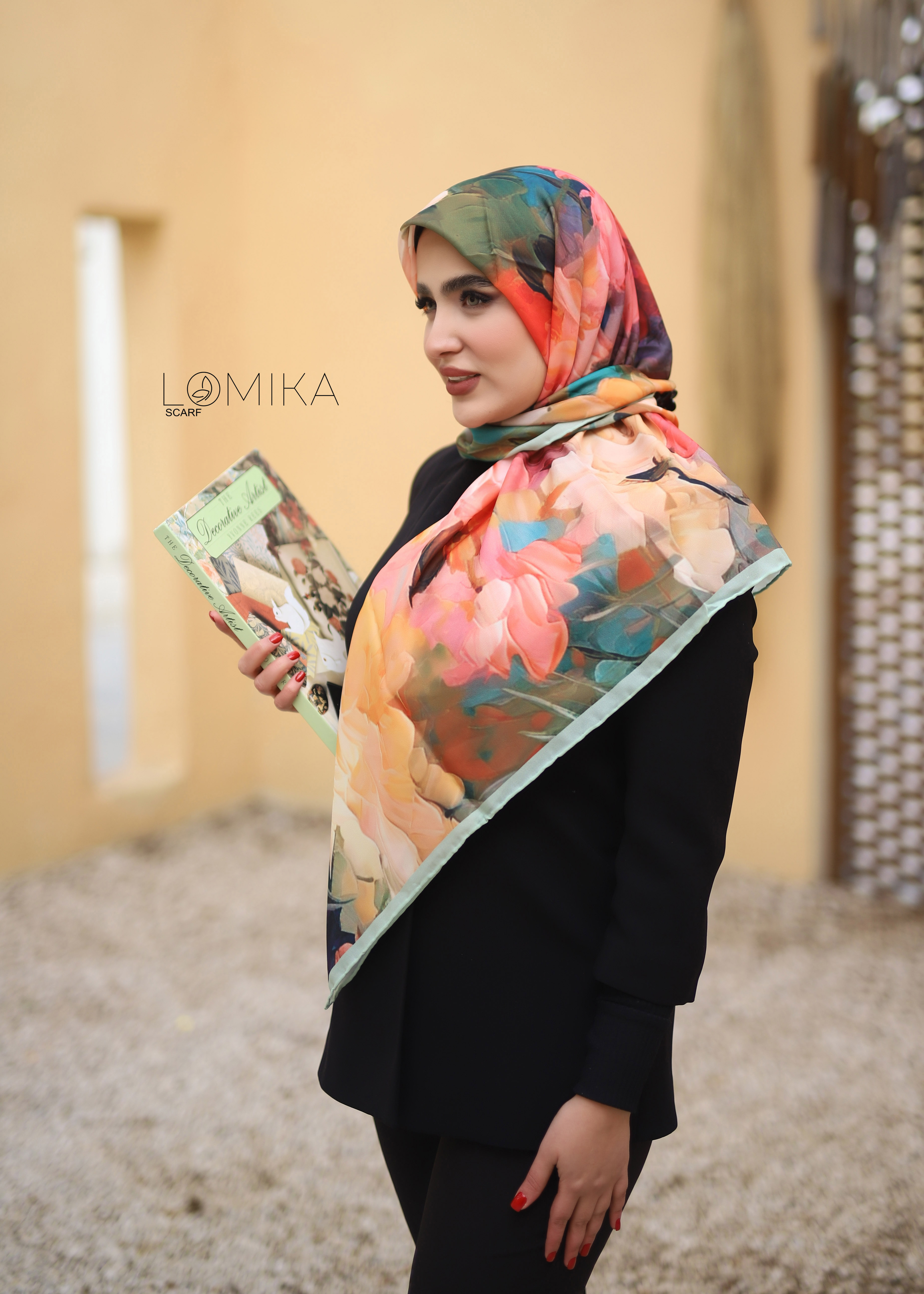 روسری حریر ابرنگی دستدوز بسته8طرحی کد r72 (عمده)