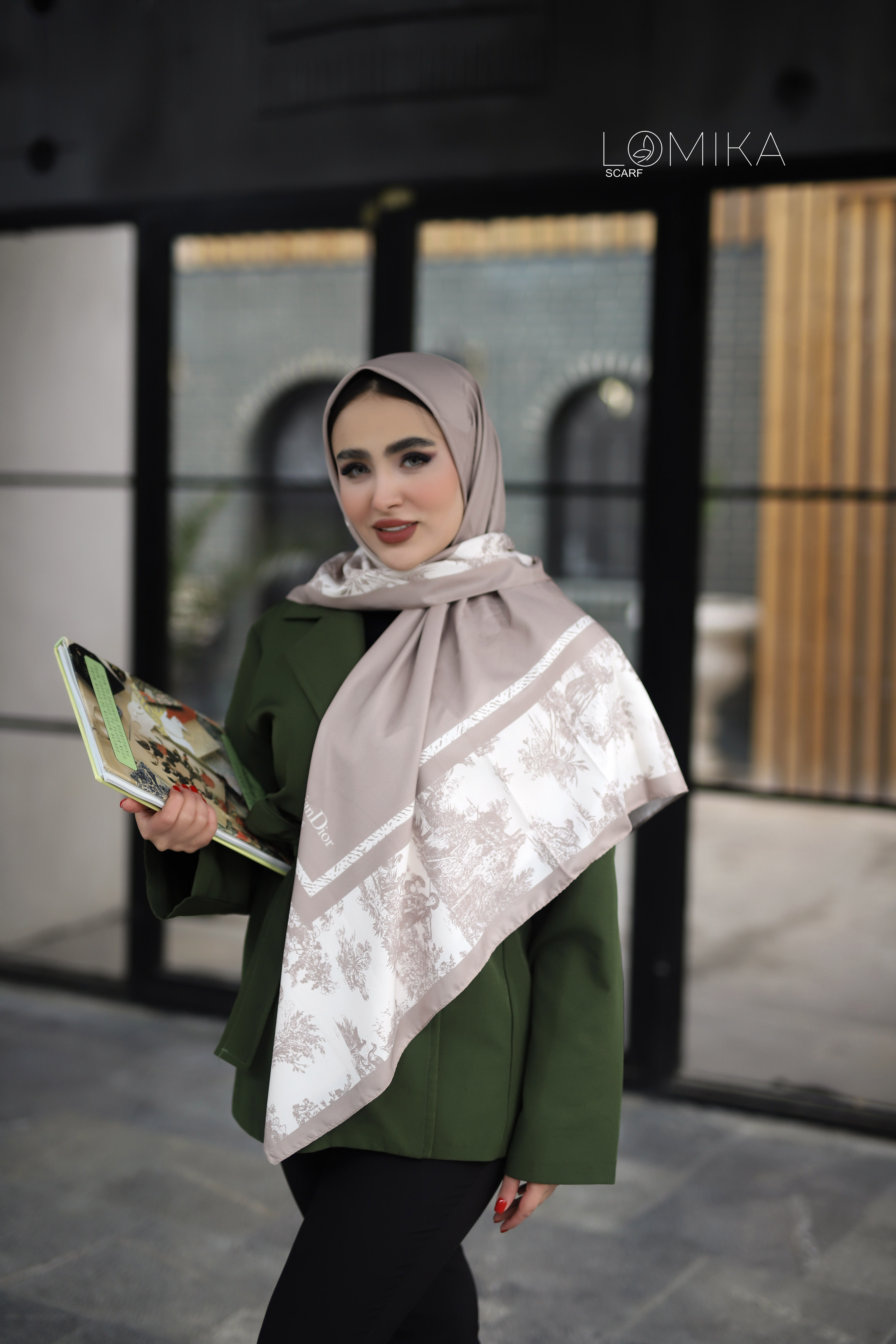 روسری ابریشم توییل پک کرم روشن بسته6طرحی کد r75 (عمده)