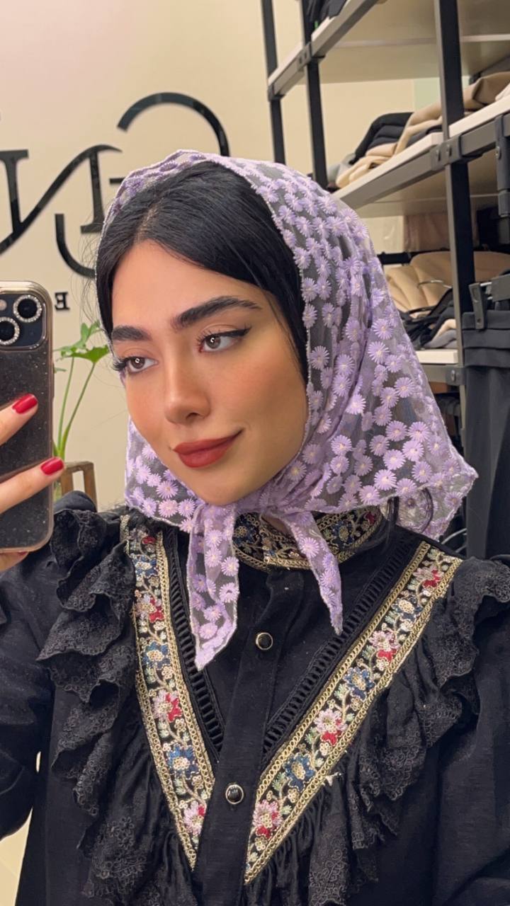 مینی اسکارف سه گوش توری بابونه بسته8رنگی کد mm5 (عمده)
