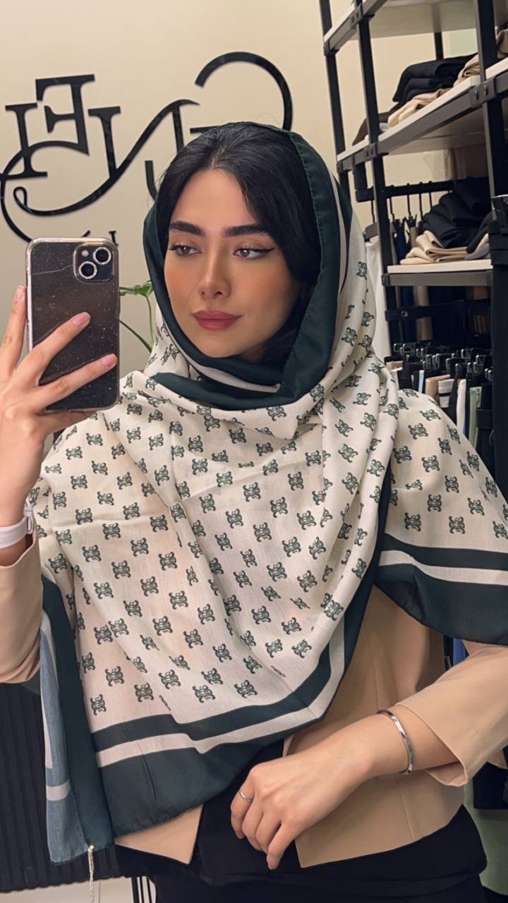 شال چاپی پک سبز بسته10طرحی کد sh46 (عمده)
