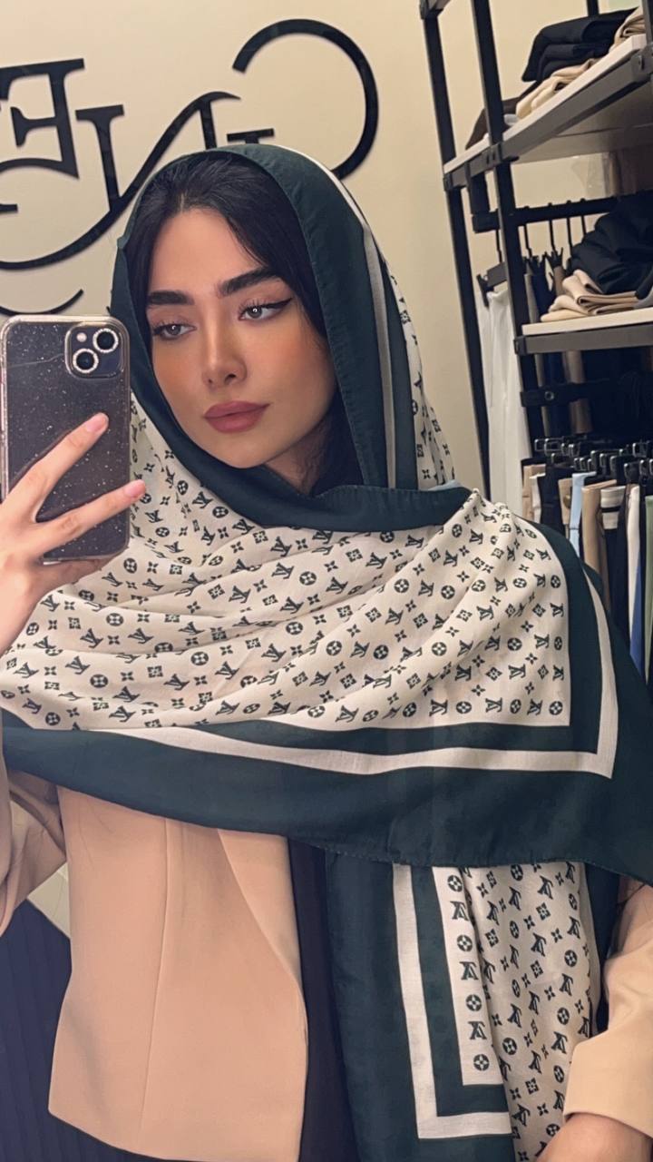 شال چاپی پک سبز بسته10طرحی کد sh46 (عمده)
