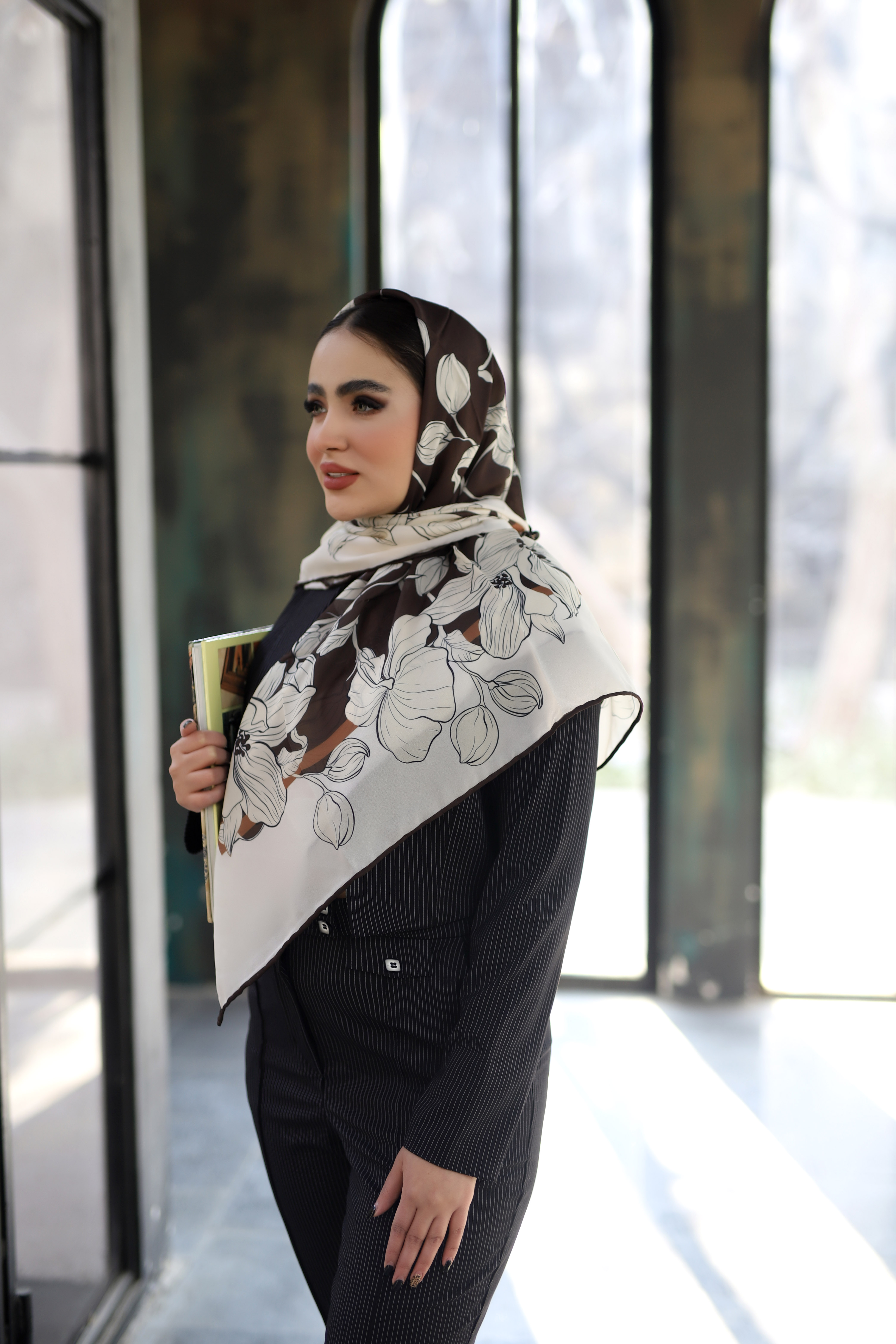 روسری حریر دستدوز بسته6رنگی کد r63 (عمده)
