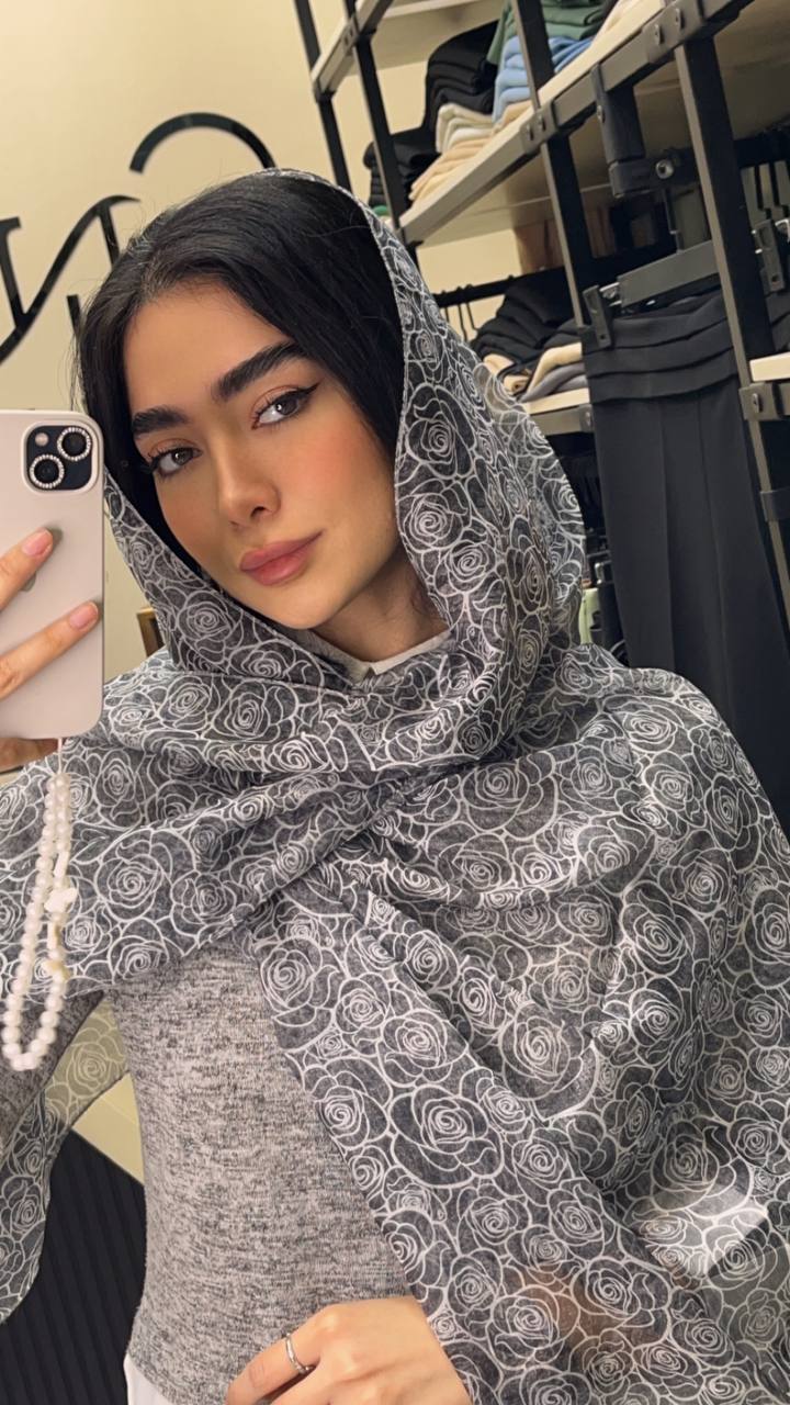 شال حریرچاپی بسته10رنگی کد sh52 (عمده)
