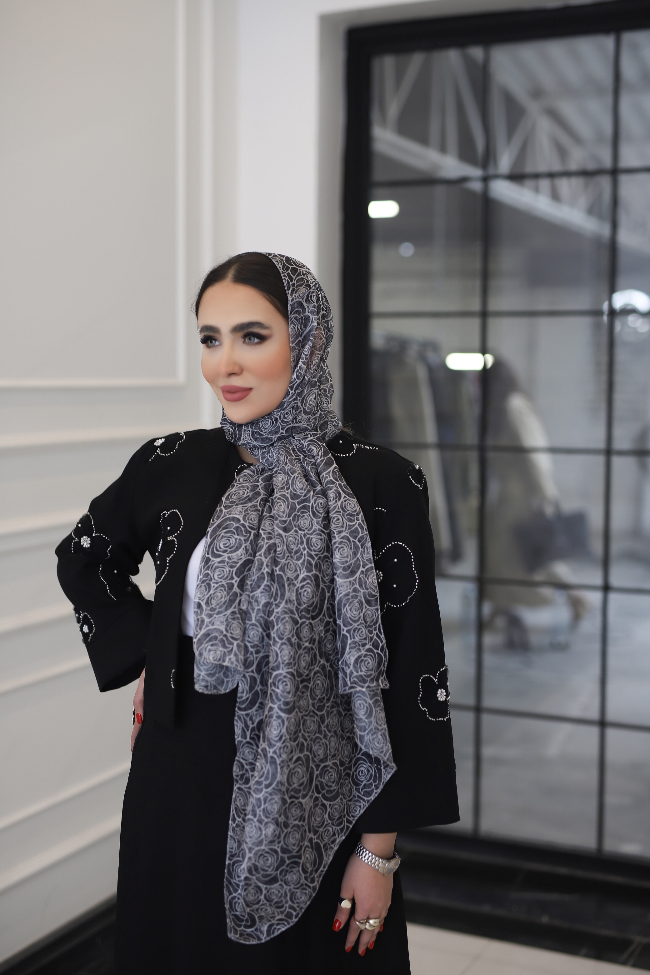 شال حریرچاپی بسته10رنگی کد sh52 (عمده)
