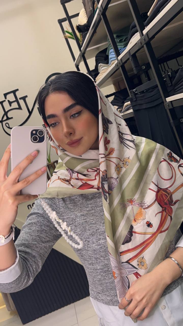 روسری حریر دستدوز بسته6رنگی کد r82 (عمده)
