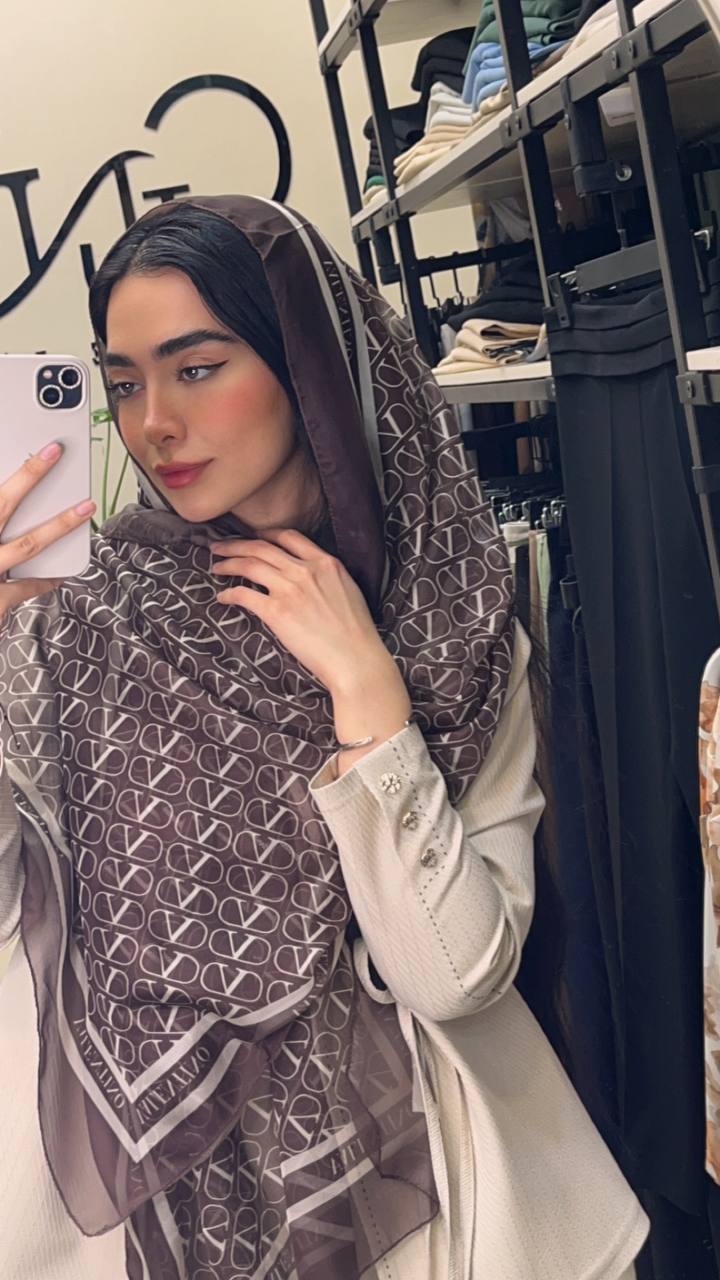 شال حریر طرحدار پک موکا بسته8طرحی کد sh54 (عمده)
