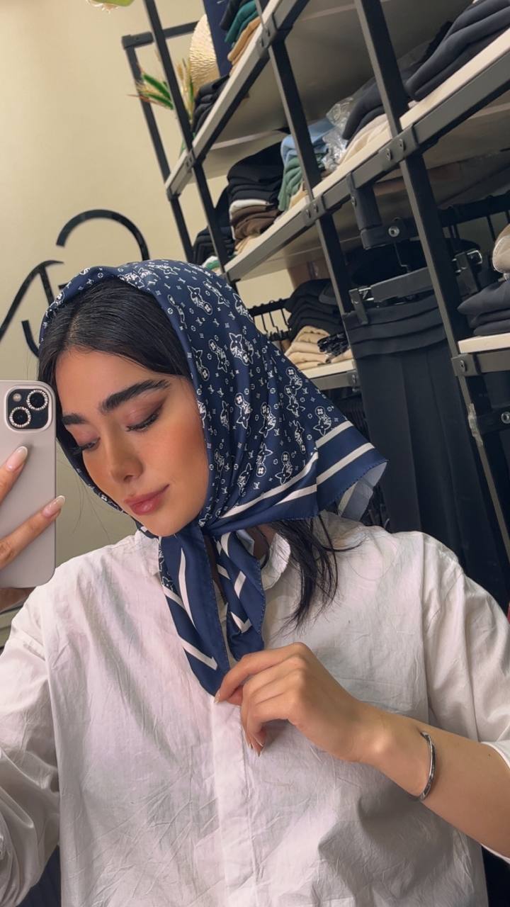 مینی اسکارف ابریشم توییل پک سورمه ای بسته6طرحی کد mt41 (عمده)
