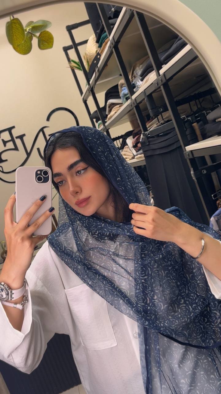 شال توری چاپی پک سرمه ای بسته6طرحی کد sh71 (عمده)
