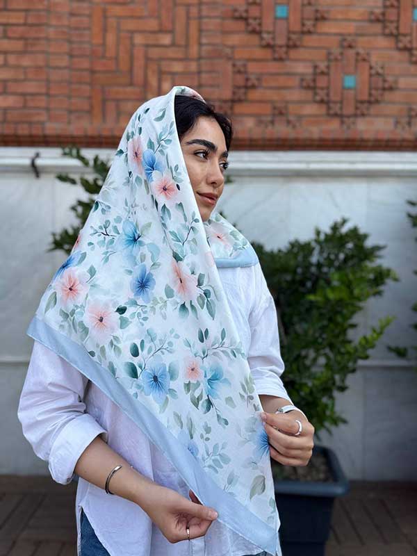 روسری کوپرا دورنگین نگین نقره ای و مشکی سری انتخابی کد rm22 (عمده)
