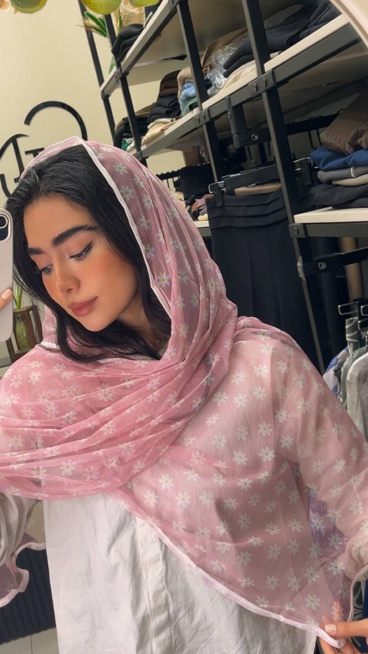 شال توری پک صورتی بسته6طرحی کد sh72 (عمده)
