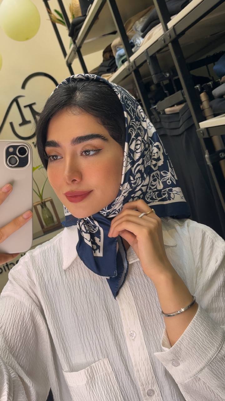 مینی اسکارف ابریشم توییل پک سرمه ای بسته10طرحی کد mt52 (عمده)
