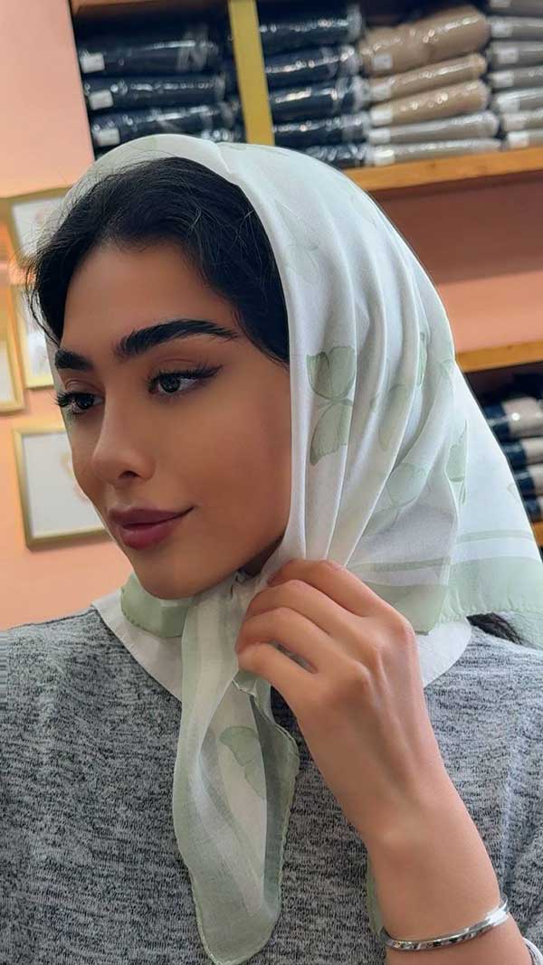 مینی اسکارف طرح پروانه بسته10رنگی کد mt58 (عمده)
