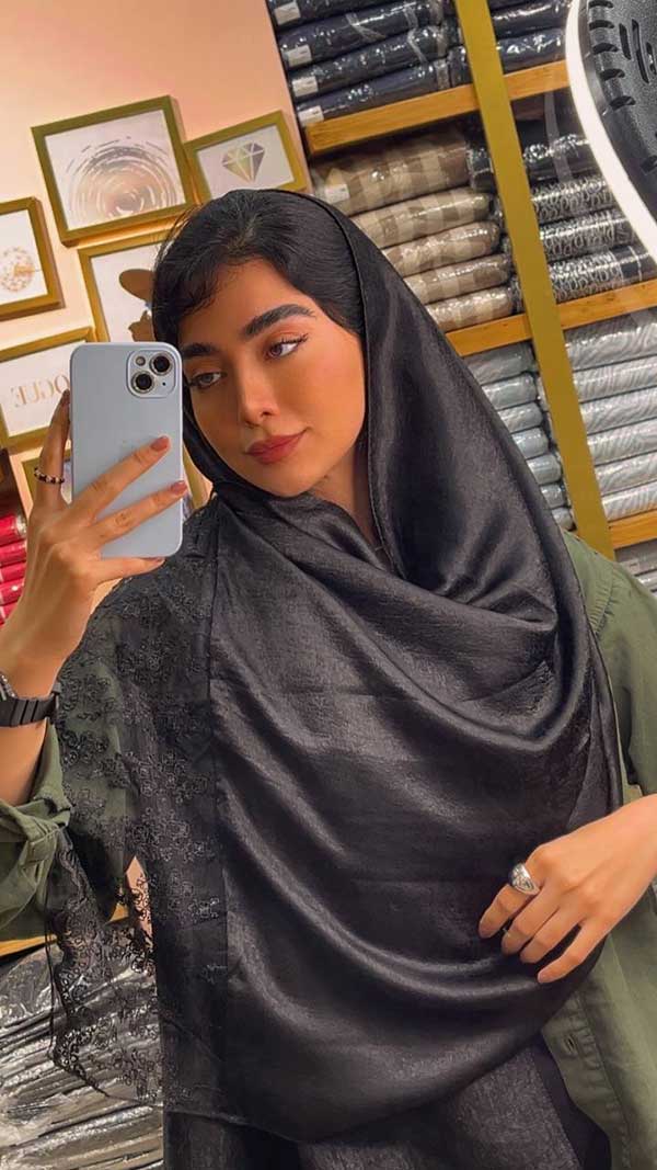 شال کوپرا دستک گیپور بسته3طرحی کد sm83 (عمده)

