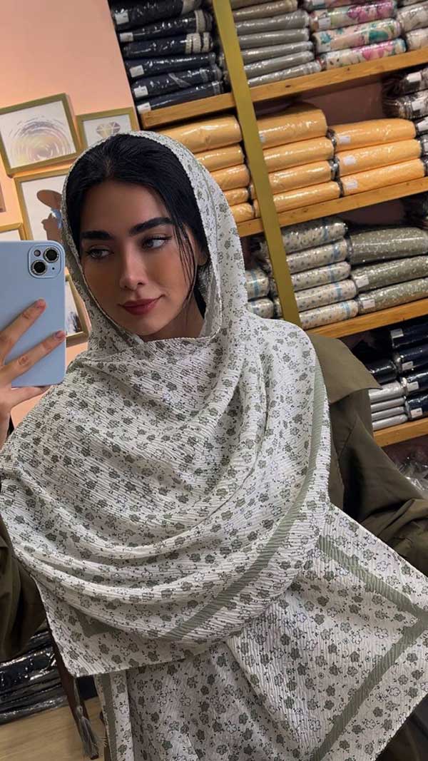 شال پلیسه گلی بسته8طرحی کد sp71 (عمده)
