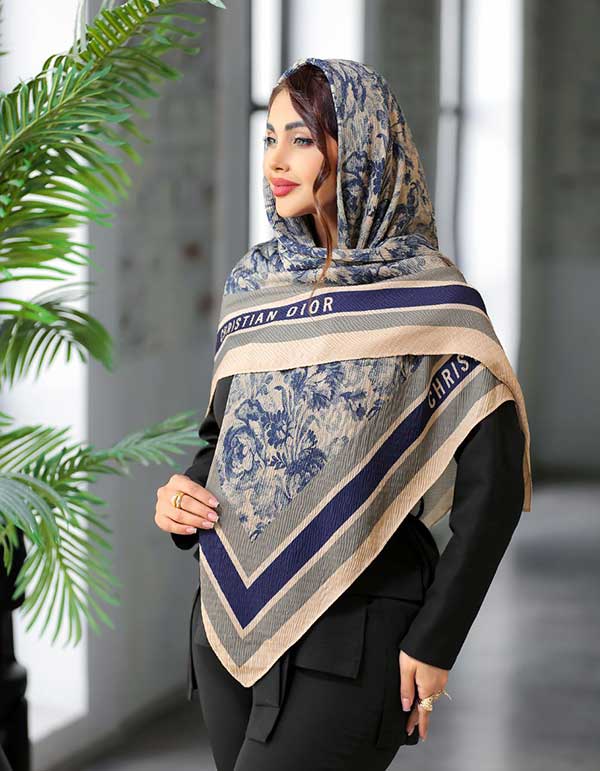 روسری پلیسه پاییزه بسته6رنگی کد r121 (عمده)
