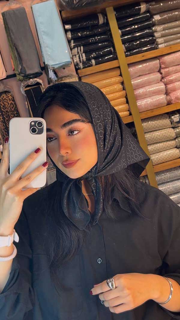 خرید مینی اسکارف مشکی مجلسی بسته ۶ عددی | فروش عمده مینی اسکارف شیک و باکیفیت
