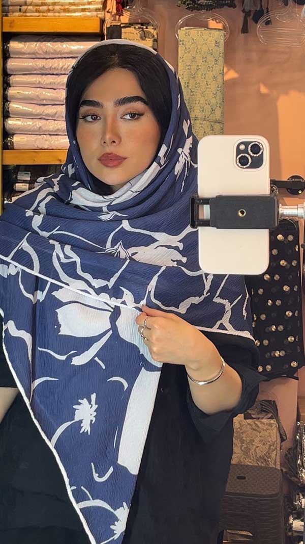 روسری پلیسه پک سورمه ای بسته7طرحی کد r136 (عمده)

