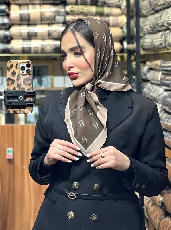مینی اسکارف دیور بسته4رنگی کد mt88 (عمده)
