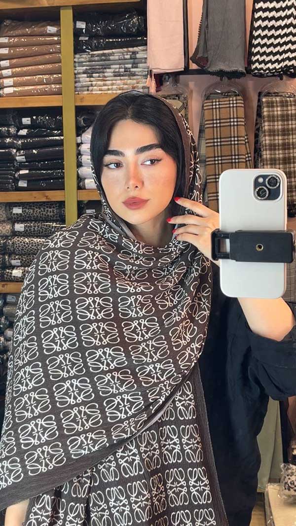 شال پلیسه برشکا پک قهوه ای بسته8طرحی کد sp56 (عمده)
